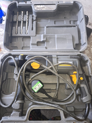 Titan 230v corded sds rotary - titan,